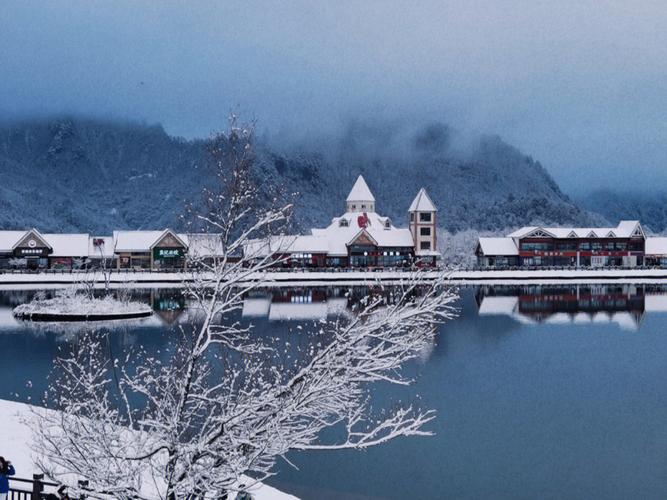 三、西嶺雪山